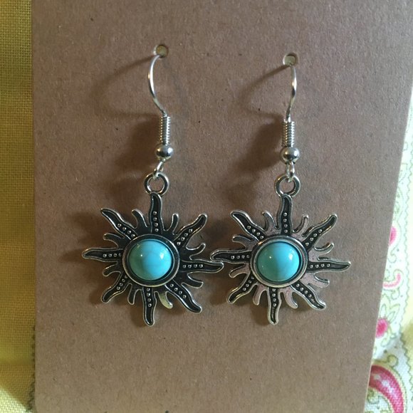 Vintage Starburst Bohemian Blue Stone Drop Earring NWOT - Picture 2 of 6
